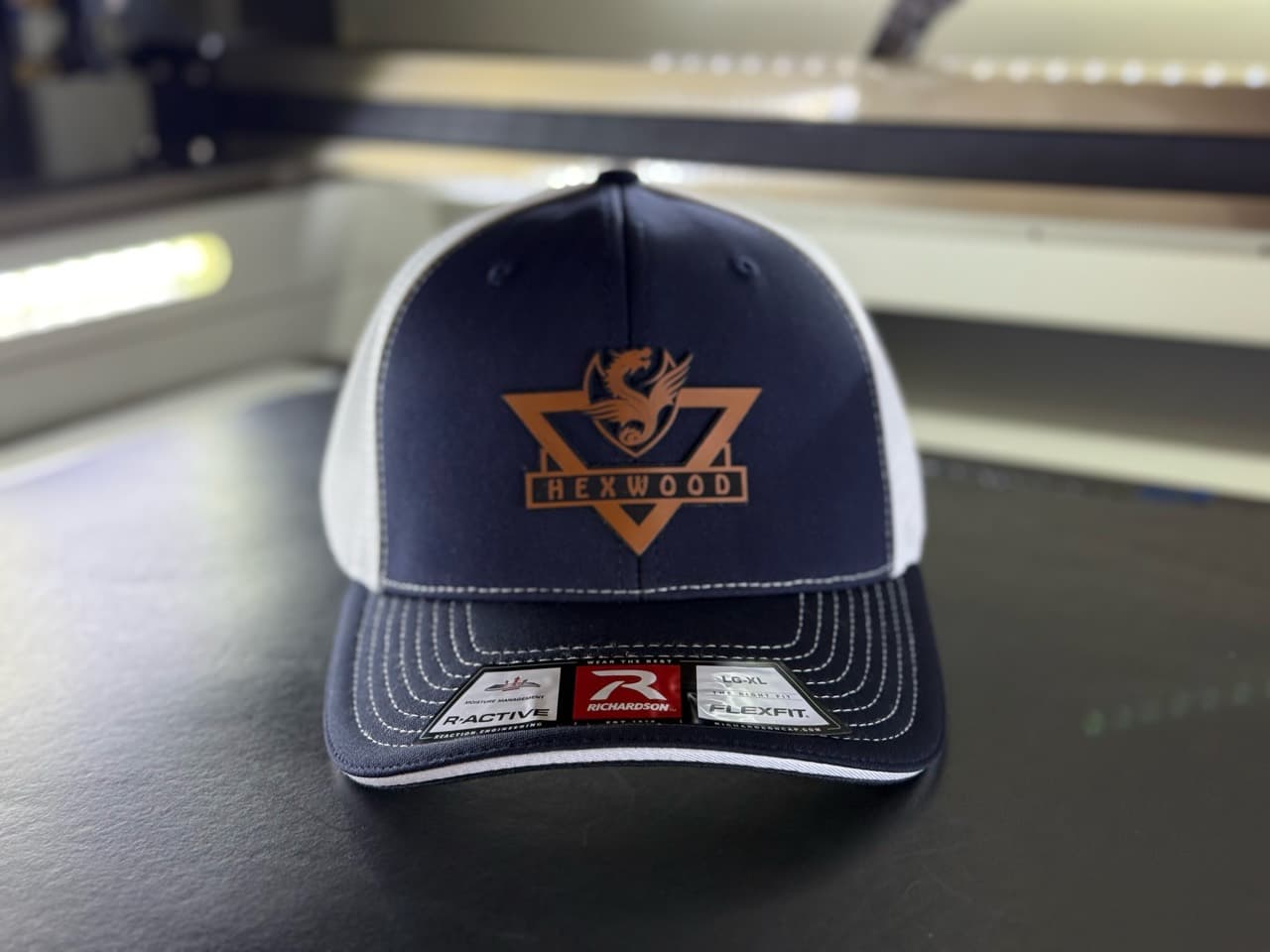 Crest (Navy/White, 172 Flex Fit LG-XL)